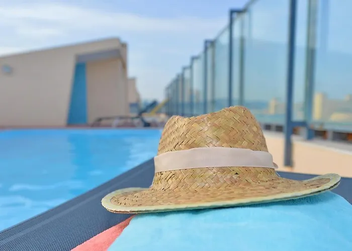 Seahorse Luxury With Pool And Seaview * 오양